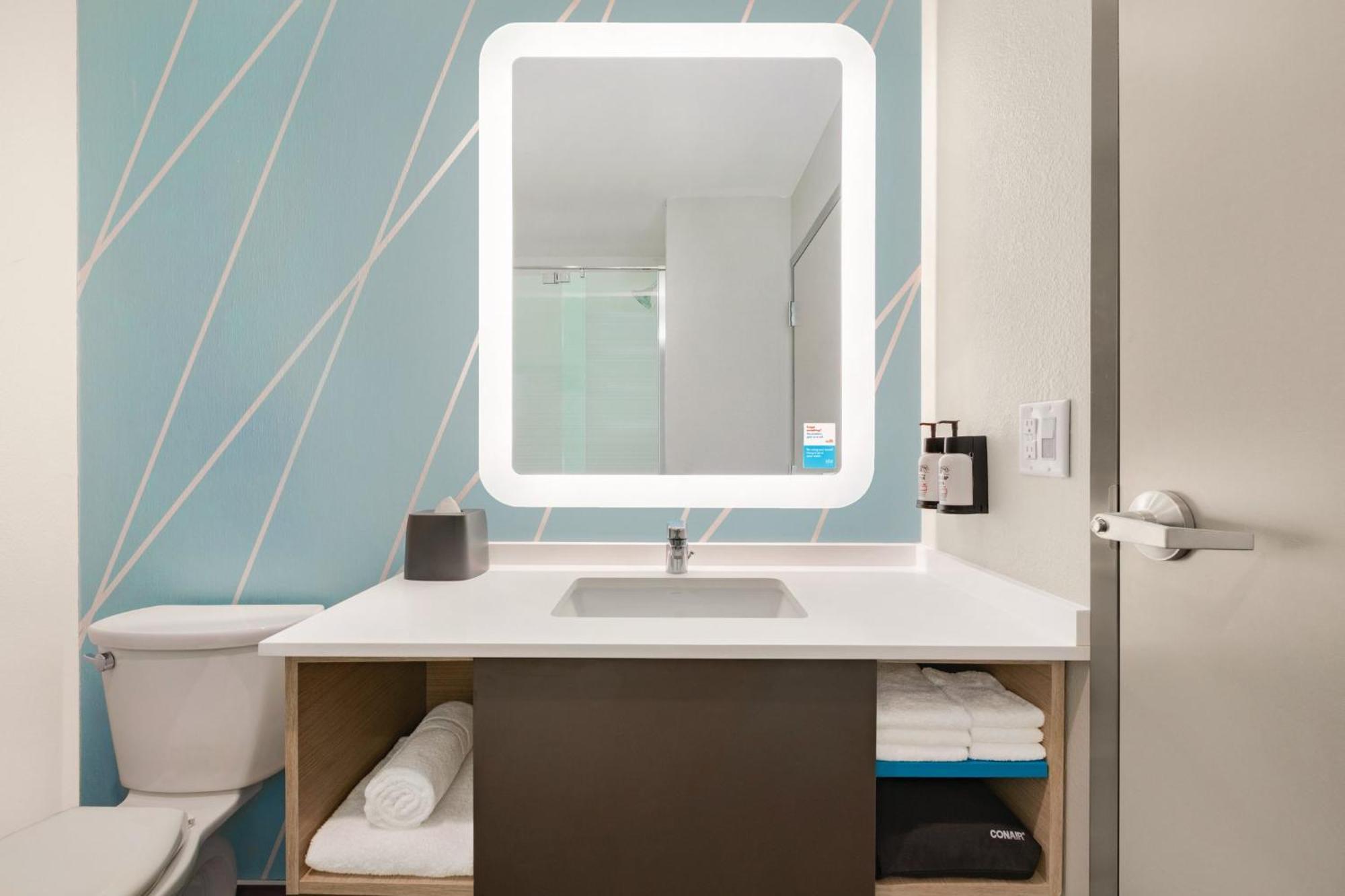 Avid Hotel Wisconsin Dells Lake Delton By Ihg 外观 照片